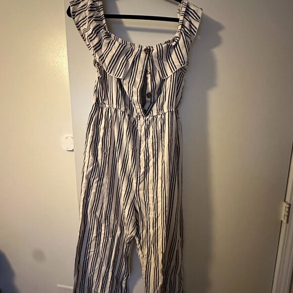 Romper - Picture 1 of 2